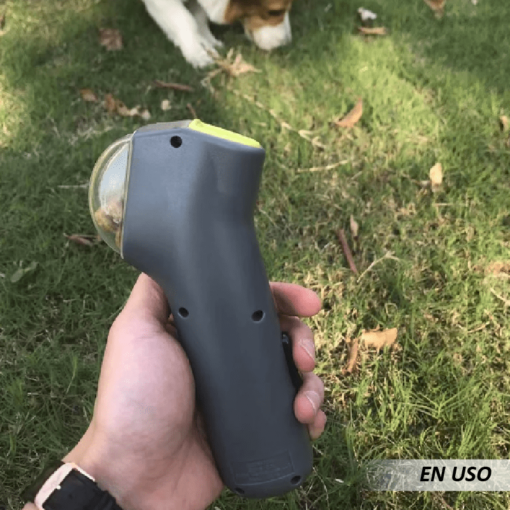 Wimblo SnackShot – Lanzador de Croquetas para Mascotas